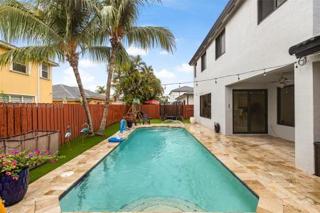 15987 SW 141st St, Miami, Florida 33196, USA