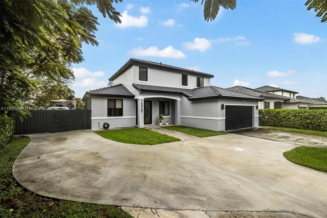 15987 SW 141st St, Miami, פלורידה 33196, ארצות הברית של אמריקה 