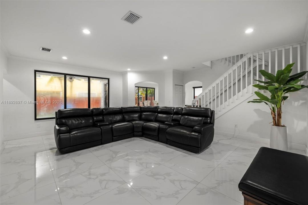 15987 SW 141st St, Miami, פלורידה 33196, ארצות הברית של אמריקה 