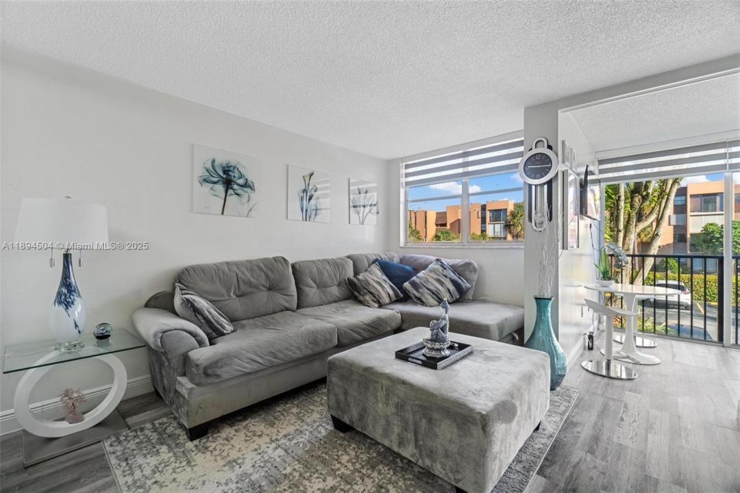 9441 SW 4th St 204, Miami, Floride 33174, États-Unis