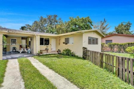 8347 E Dixie Hwy, Miami, Florida 33138, USA