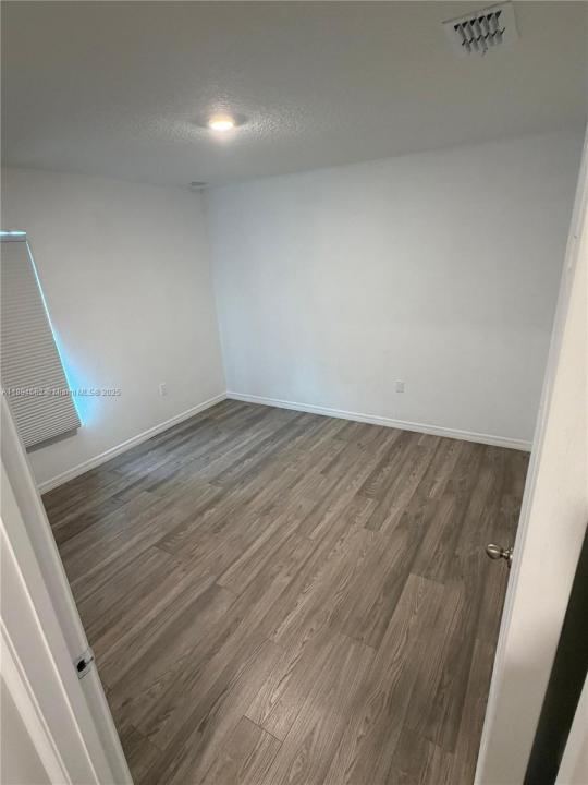 2261 SE Gaslight St, Port St. Lucie, Flórida 34952, Estados Unidos