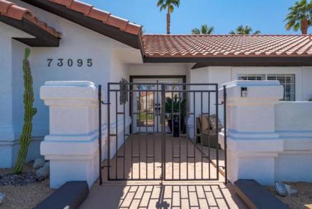Deer Grass Drive, Palm Desert, California 92260, HOA KỲ