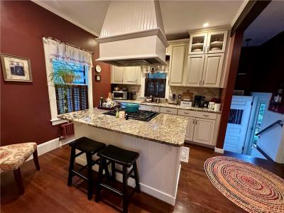 172 Bluff Avenue, Cranston, Rhode Island 02905, États-Unis