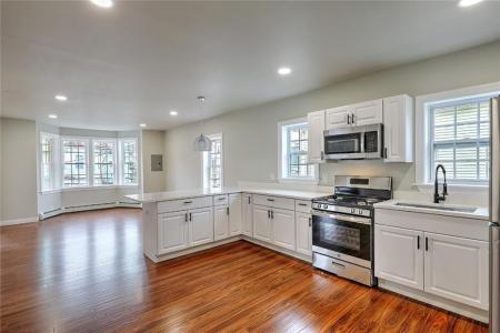 589 Public Street 2, Providence, Rhode Island 02907