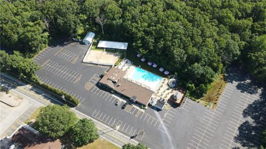 325 Farnum Pike, Smithfield, Rhode Island 02917, Estados Unidos