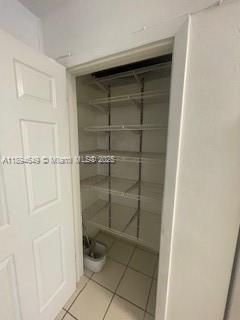 465 S Royal Poinciana Blvd 7A, Miami Springs, Floride 33166, États-Unis