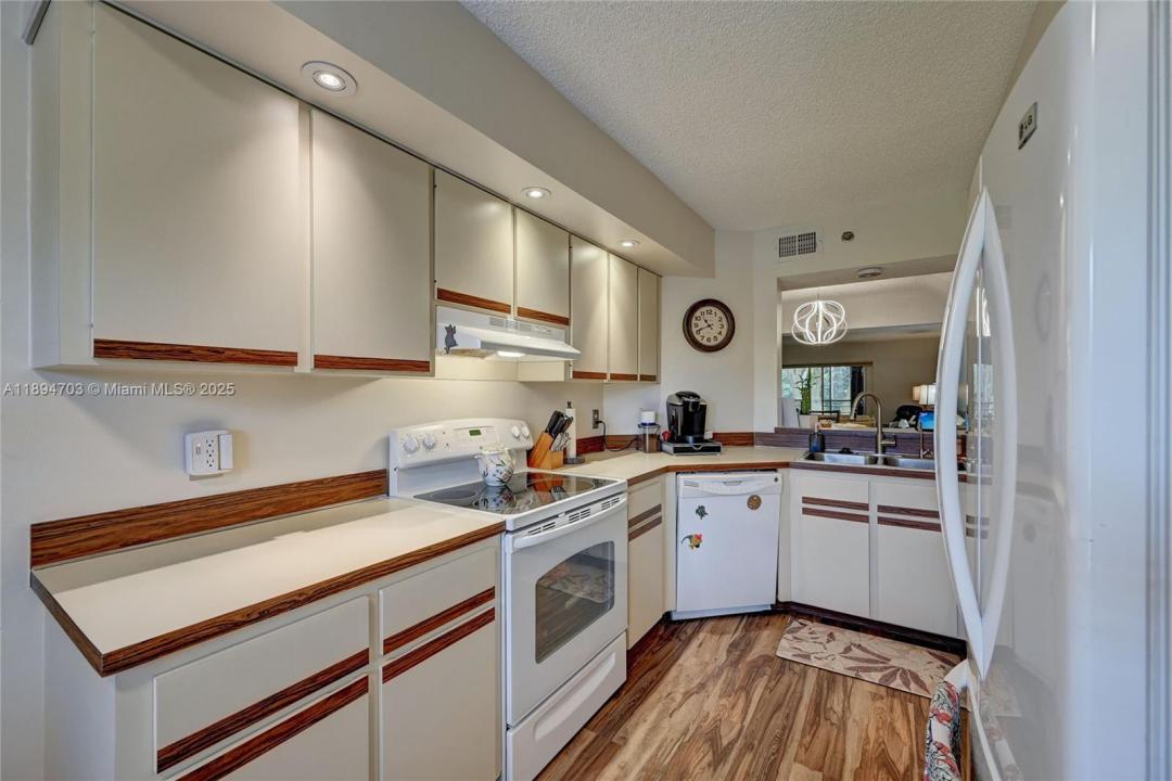23344 Carolwood Ln 303, Boca Raton, Florida 33428, Estados Unidos