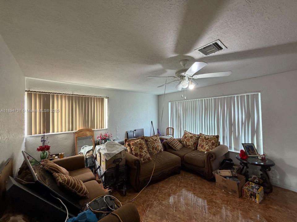 1715 Sunset Ave, Lake Worth, Florida 33460