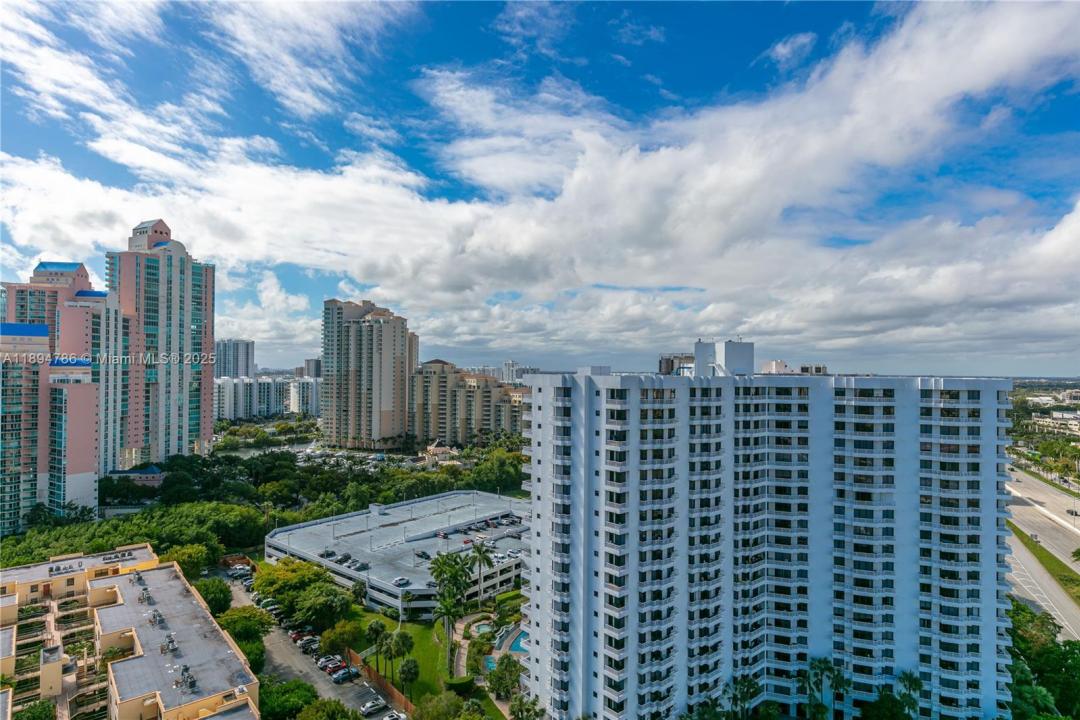 3400 NE 192nd St LPH5, Aventura, Флорида 33180, Соединенные Штаты