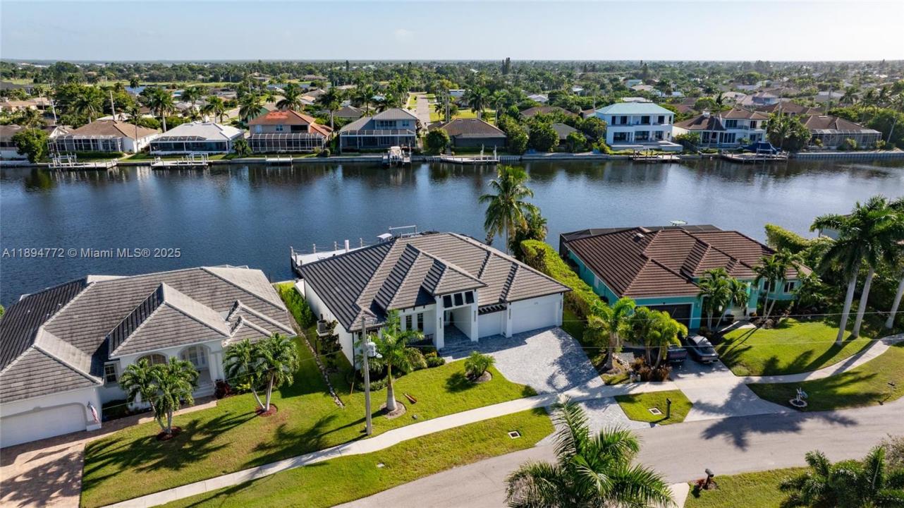 1173 Strawberry Ct, Marco Island, Florida 34145, Estados Unidos