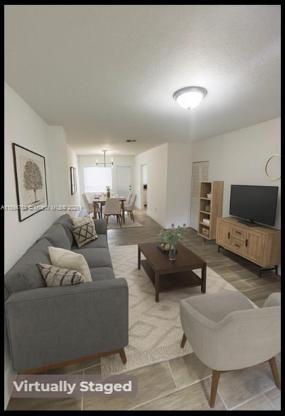 8325 NW 5th Ave 8325, Miami, Florida 33150, Estados Unidos