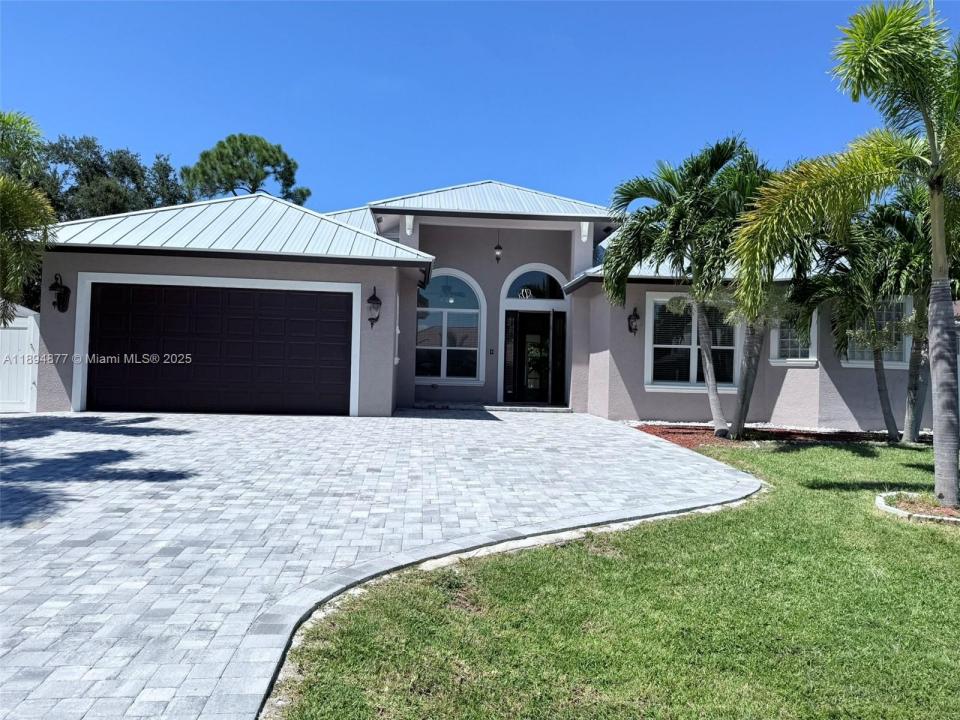 1749 SW Desert Ave, Port St. Lucie, Florida 34953, USA