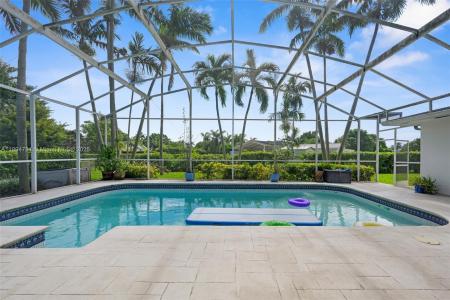 8330 SW 171st St, Palmetto Bay, Florida 33157, USA