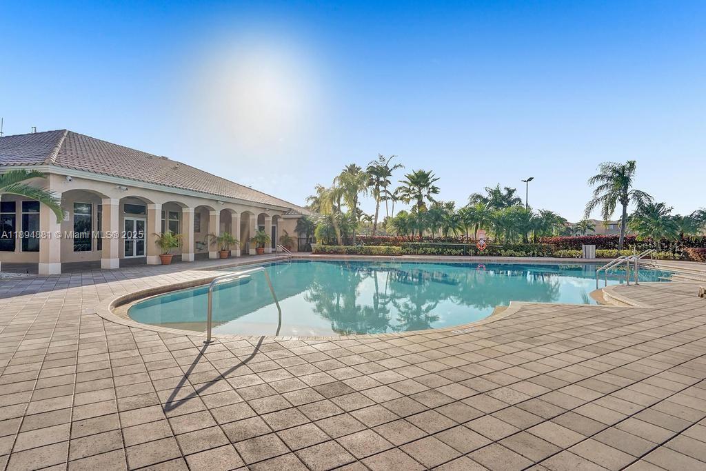 2434 SW 157th Ave, Miramar, Floryda 33027, USA