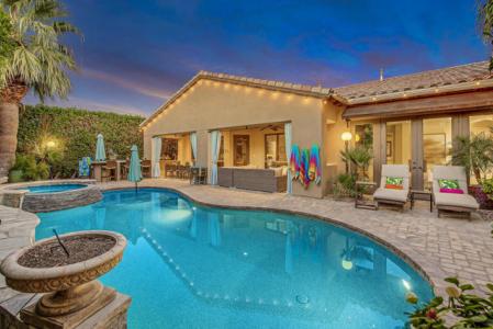 Sojourn Street, Indio, Калифорния 92201, Соединенные Штаты