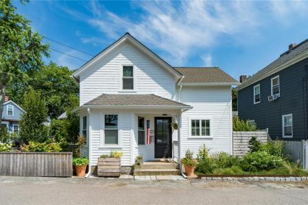 129 Cedar Avenue, East Providence, RI 02915, USA
