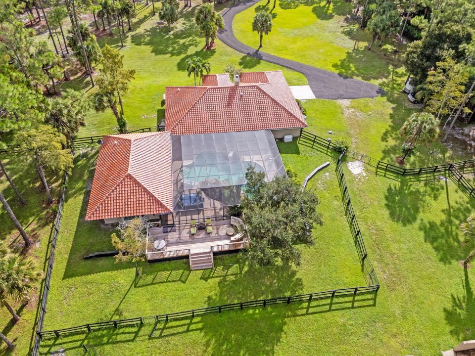 2559 Palm Deer Drive, DEER RUN, Loxahatchee, Florida 33470, USA