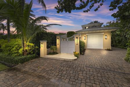 8 Osprey Drive, Ocean Ridge, Florida 33435