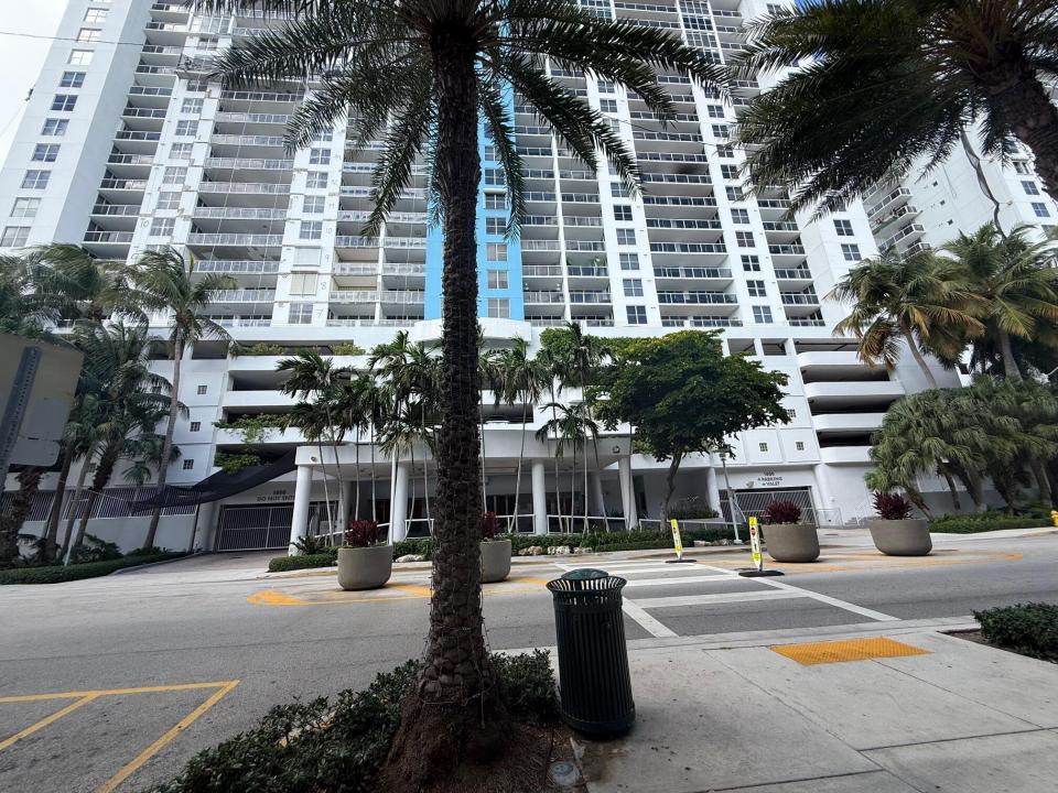 1800 Sunset Harbou Drive 6, Miami Beach, Florida 33139