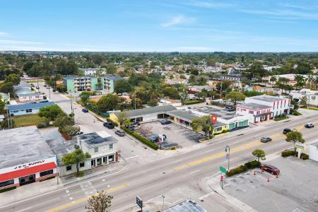 901 N Dixie Highway, Lake Worth, Florida 33460