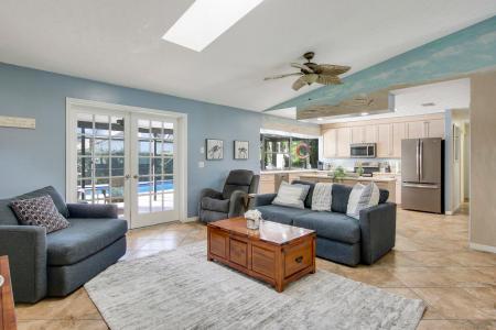 8148 SE Coconut Street, Hobe Sound, Florida 33455