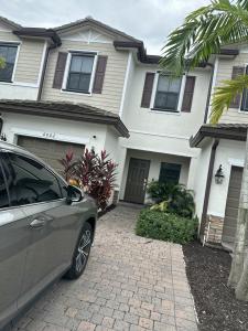 6002 Clydesdale Court, Davie, Florida 33314