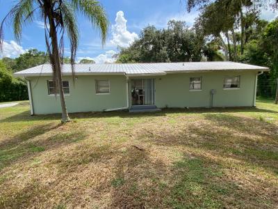 405 NE 131st Lane, Okeechobee, Florida 34972