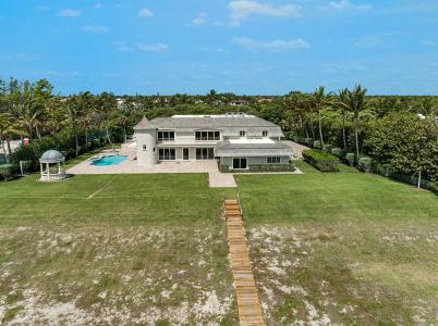 477 S Beach Road, Jupiter Island, Florida 33455