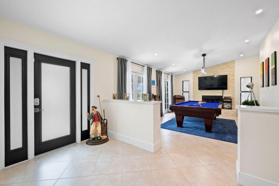 1992 SW Brisbane Street, Port Saint Lucie, Floride 34984, États-Unis