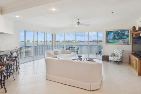 1130 SW Chapman Way 509, ADMIRALTY CONDO, Palm City, Florida 34990