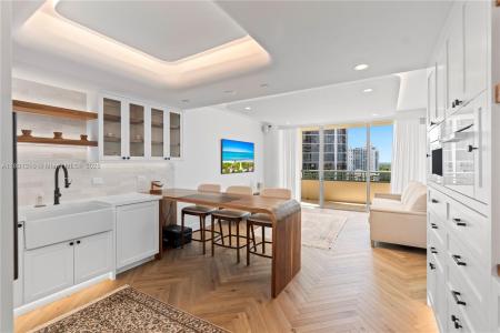 3350 SW 27 AV 1503, Coconut Grove, Florida 33133, USA