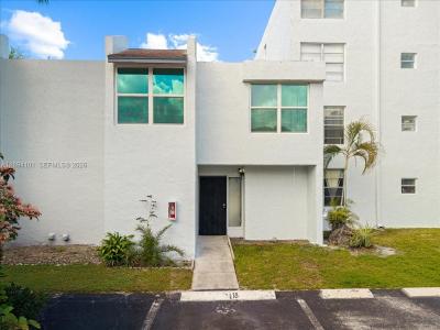 9450 Live Oak Pl 109, Davie, Florida 33324, USA