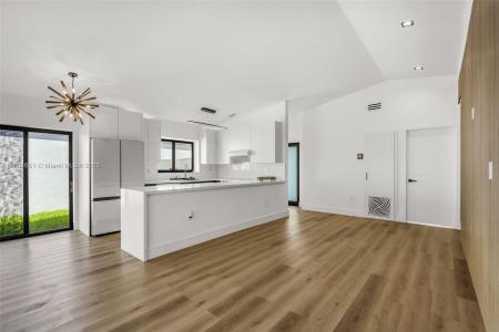 21032 SW 121st Ave, Miami, Florida 33177, USA