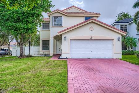2015 SW 159th Ave, Miramar, Florida 33027, USA