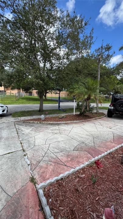 4390 NW 4th Ct, Coconut Creek, Florida 33066