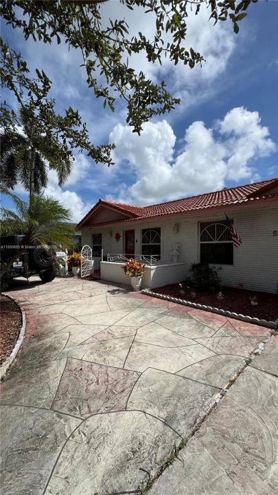 4390 NW 4th Ct, Coconut Creek, Florida 33066