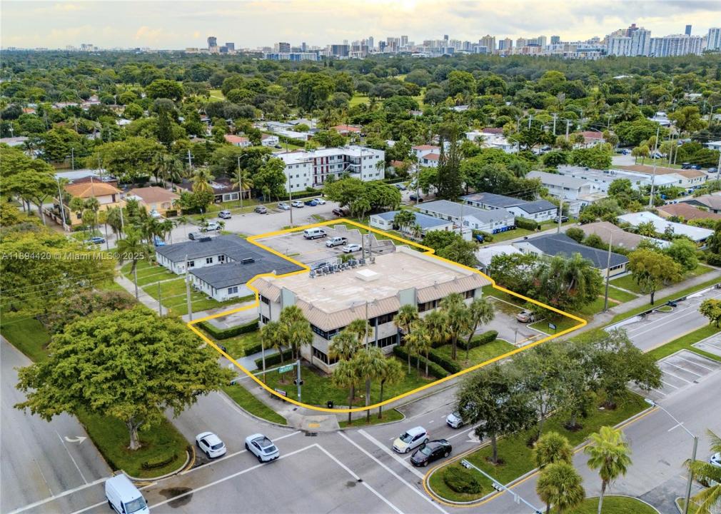 17101 NE 19th Ave, North Miami Beach, Florida 33162