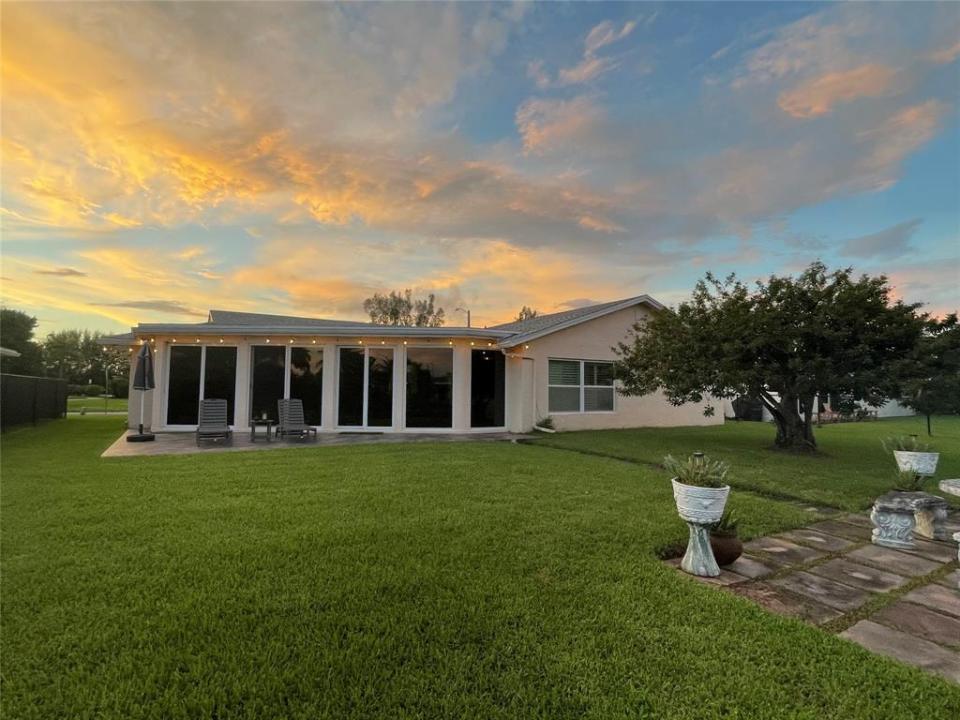 9208 NW 80th St, Westwood 5, Tamarac, Florida 33321