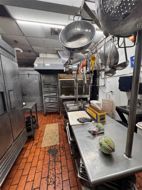 948 NE 62nd St, Fort Lauderdale, Florida 33334