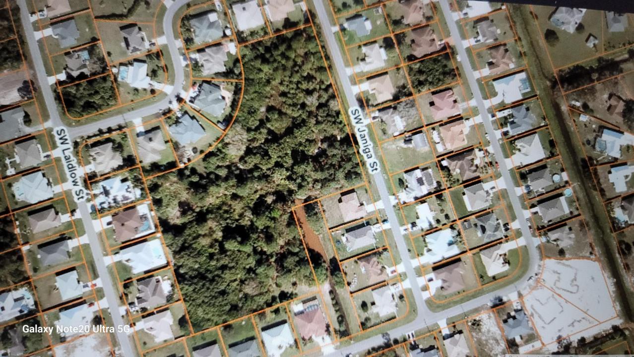 3832 SW Janiga Street, Port Saint Lucie, Florida 34953, Estados Unidos
