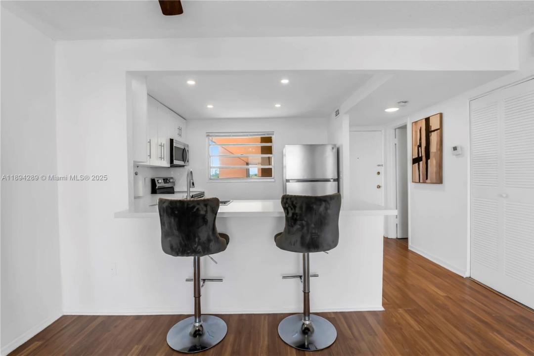 16400 NE 17th Ave 601, North Miami Beach, Floride 33162, États-Unis
