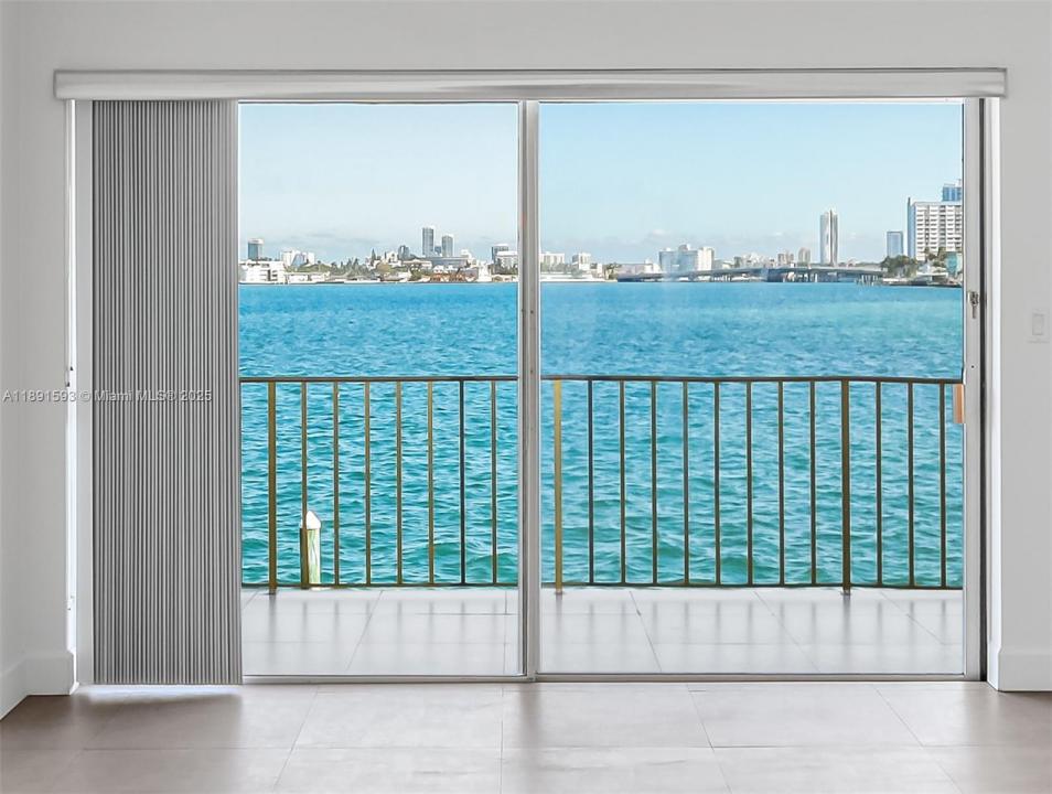 7921 East Dr 15, North Bay Village, Floride 33141, États-Unis