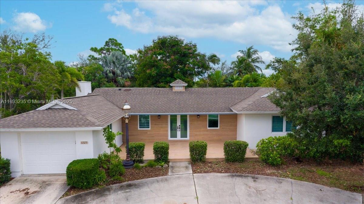 1225 FRUITLAND AVE, Marco Island, Florida 34145, Estados Unidos