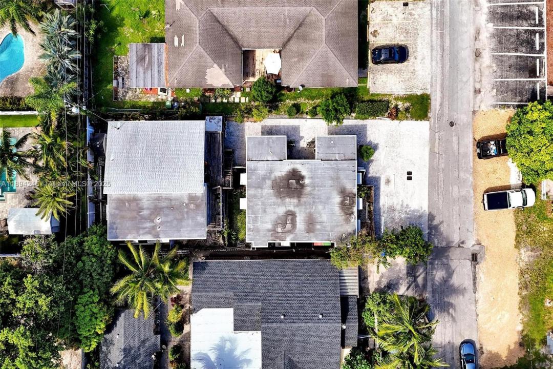 1025 - 1027 NE 16th Ter, Fort Lauderdale, Florida 33304, Estados Unidos