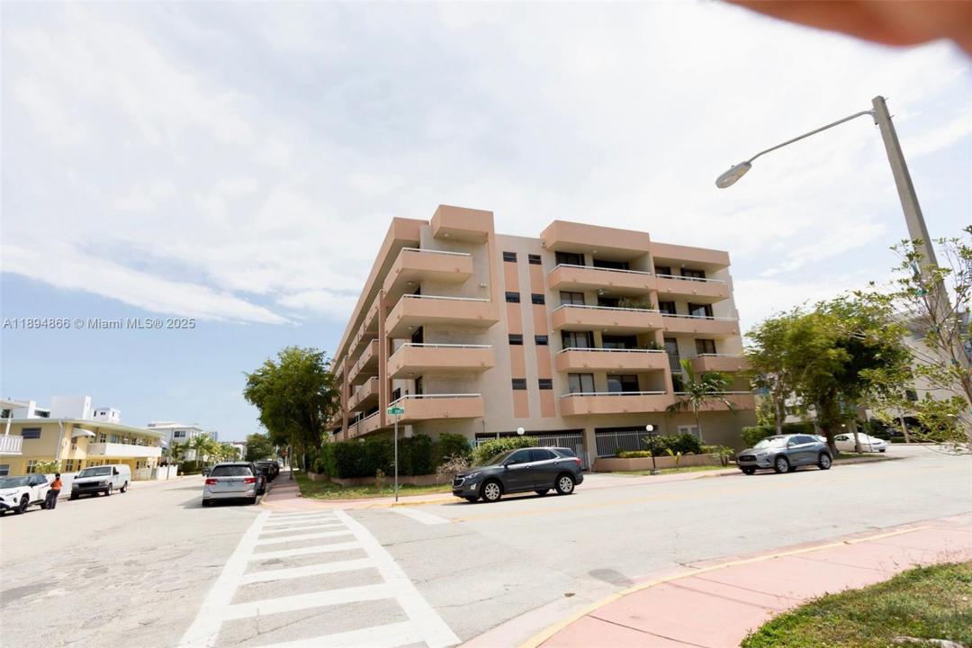 8101 Byron Ave 508, Miami Beach, Flórida 33141, Estados Unidos