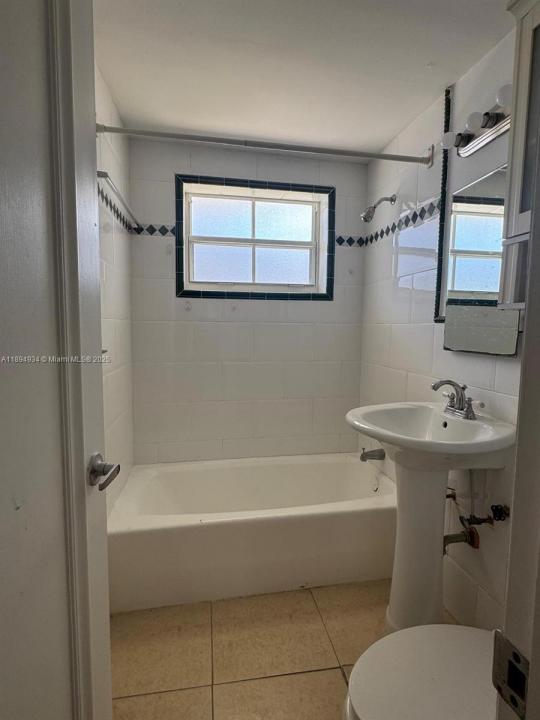 605 77th St, Miami Beach, Florida 33141, Estados Unidos