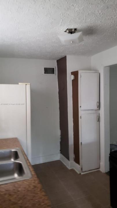 1517 Logan 0, Jacksonville, Florida 32209