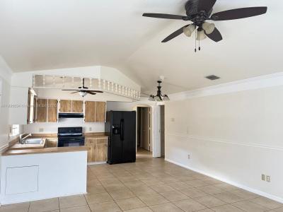4926 Vincennes 5, Cape Coral, Florida 33904, USA