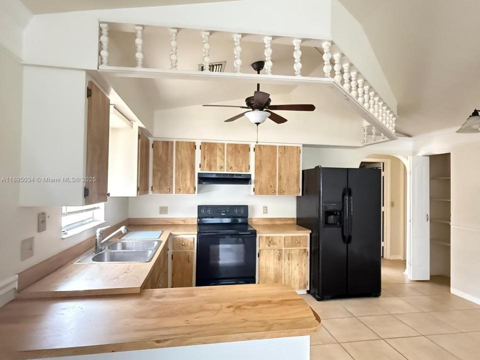 4926 Vincennes 5, Cape Coral, Floride 33904, États-Unis